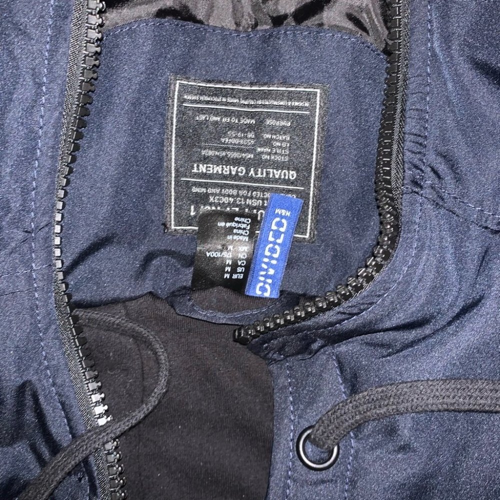 H&M Padded Bomber w/ Hood - Picture 3 of 6